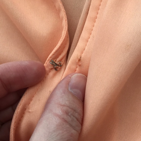 Vintage peach dress - Picture 3 of 3